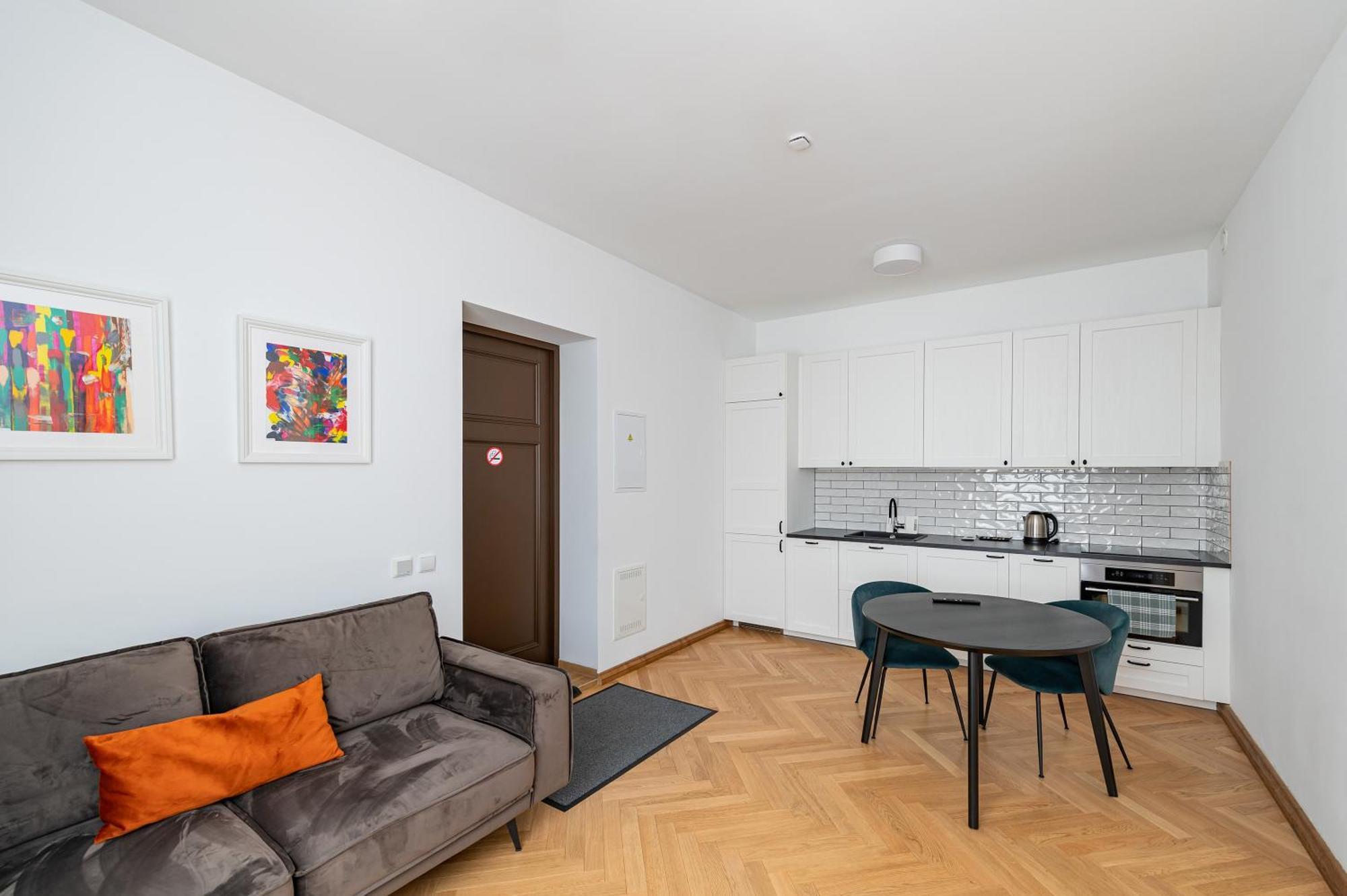 Park Avenue Apartments By Hostlovers Kaunas Bilik gambar